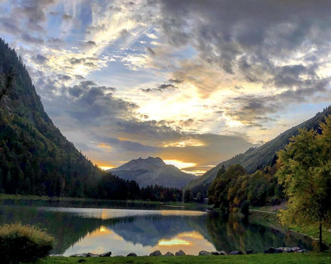 Micro-Lodge, Le Petit Nid D'Amour Montriond Kültér fotó